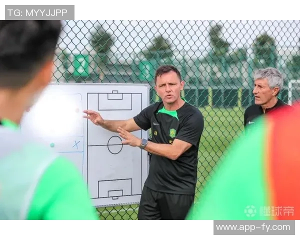 肖赧分析国安亚冠出局原因赛程压力与足协杯决赛心态失衡影响表现