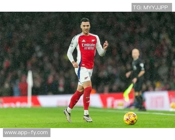 埃泽帽子戏法助阿森纳逆转热刺展现6750万镑转会价值